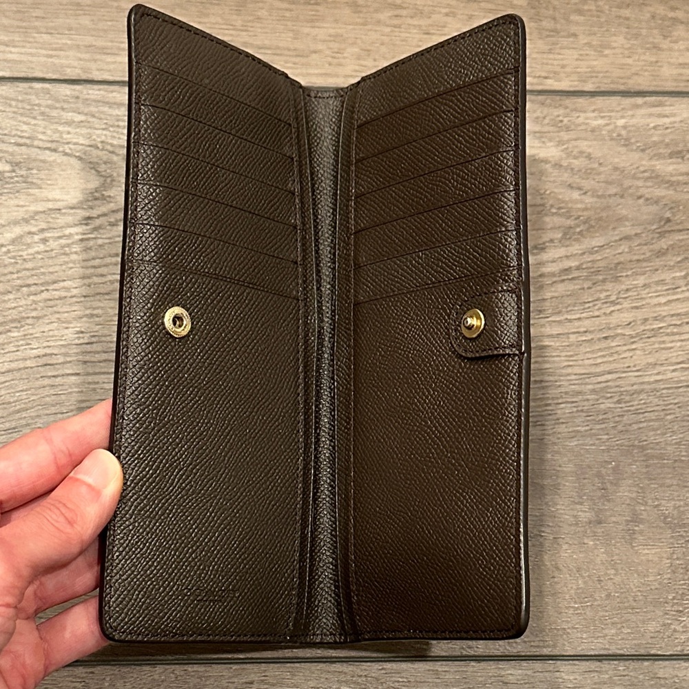 Coach Brown Saffiano Leather Continental Wallet with Gold Logo - Picture 3 of 4